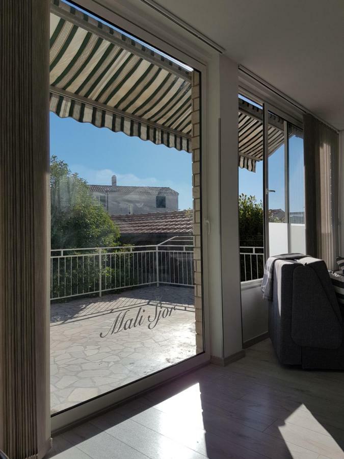 Apartamento Mali Sjor Primošten Exterior foto