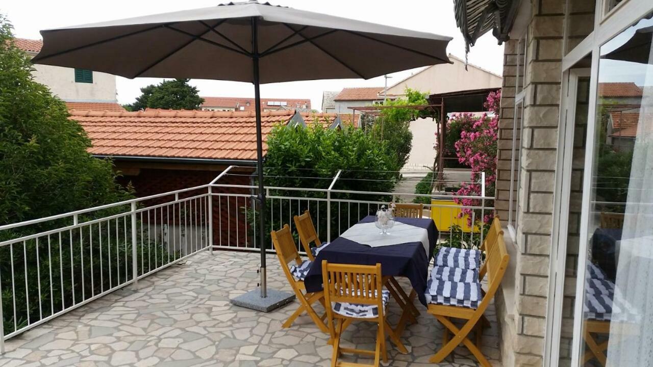 Apartamento Mali Sjor Primošten Exterior foto
